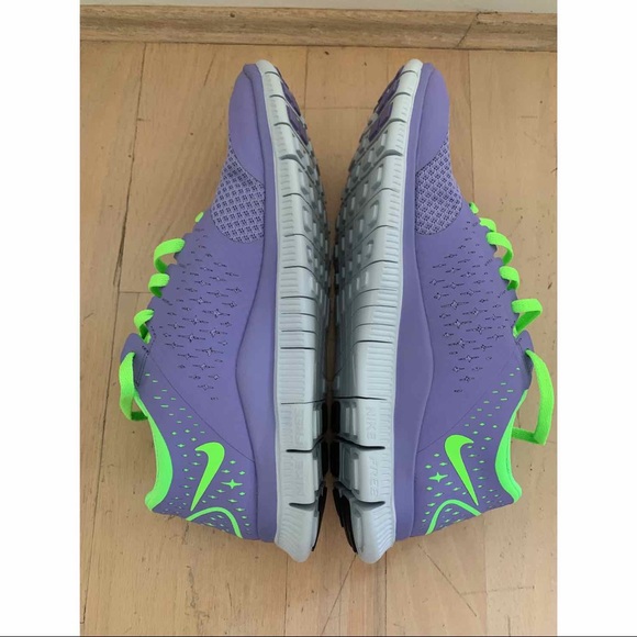 Nike Free 4.0 V2 - Picture 3 of 5